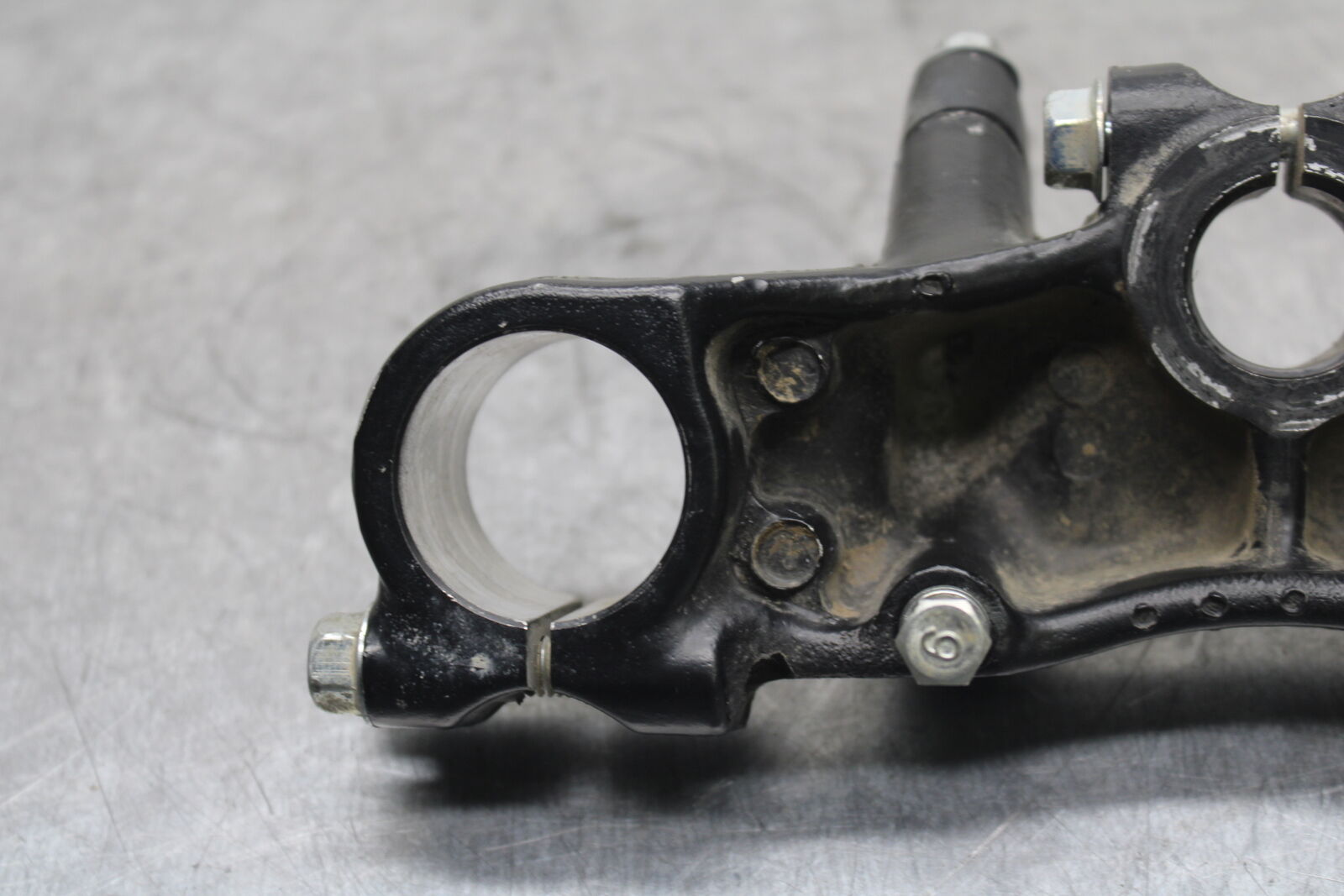 82-83 YAMAHA IT175 FORKS UPPER TRIPLE TREE CLAMP BB108
