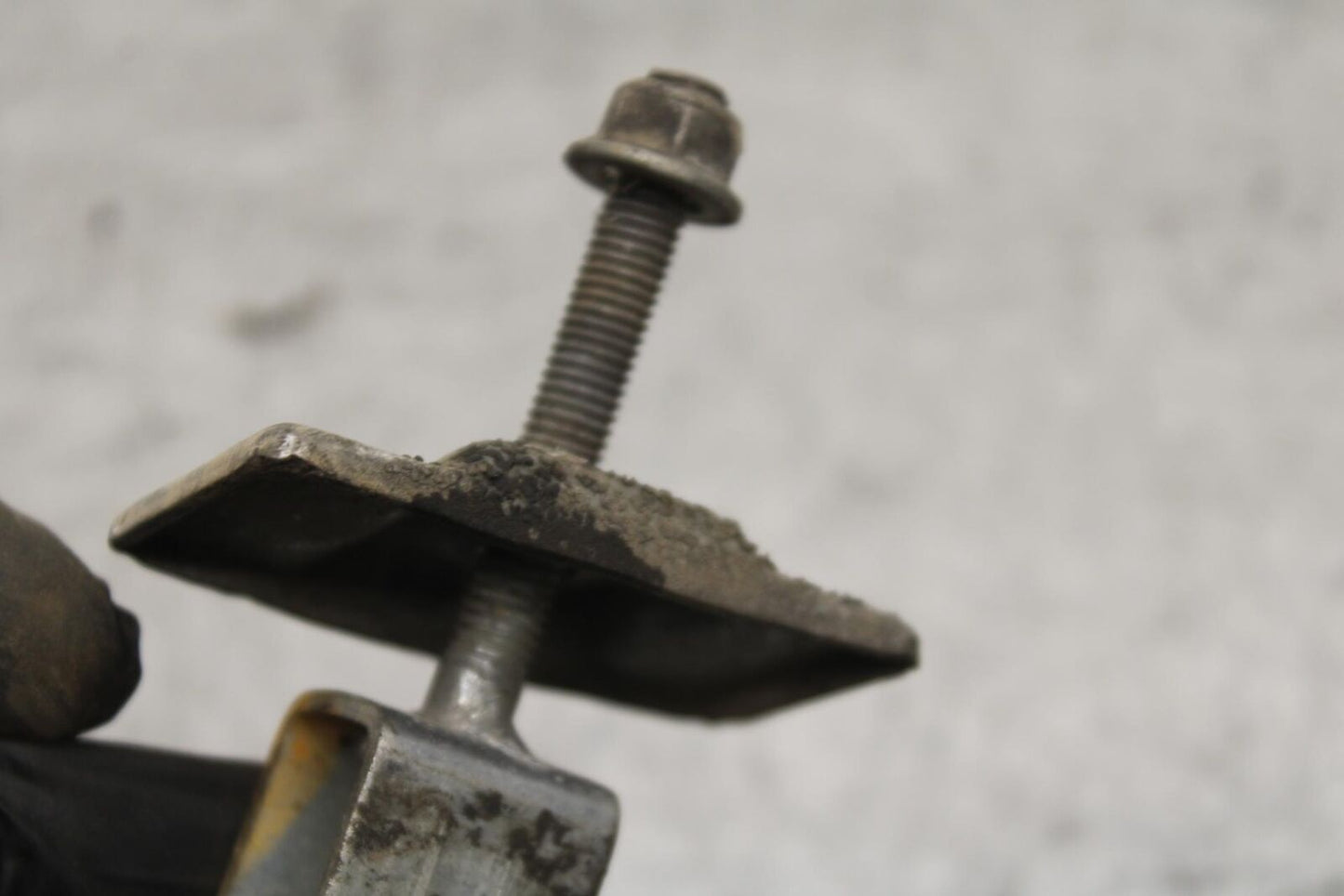 1988 Suzuki Katana 600 GSX600F SWINGARM CHAIN TENSIONER ADJUSTMENT  BB94