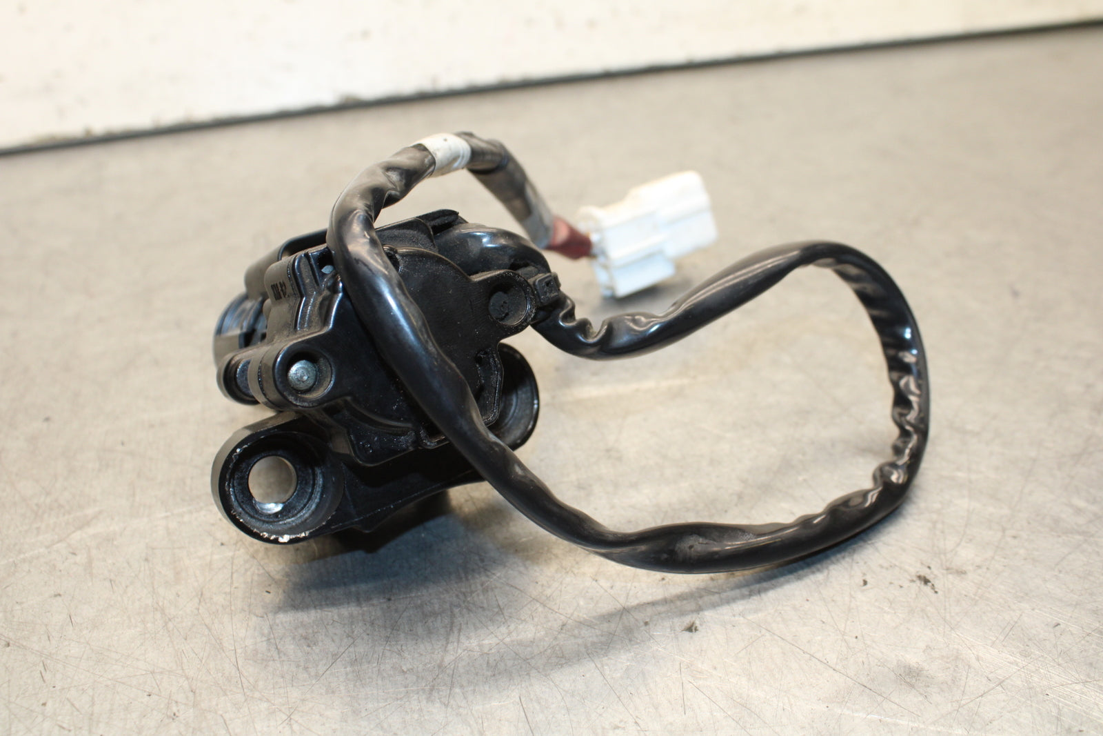 16 KAWASAKI NINJA ZX10R IGNITION LOCK  AND SEAT LOCK BB650