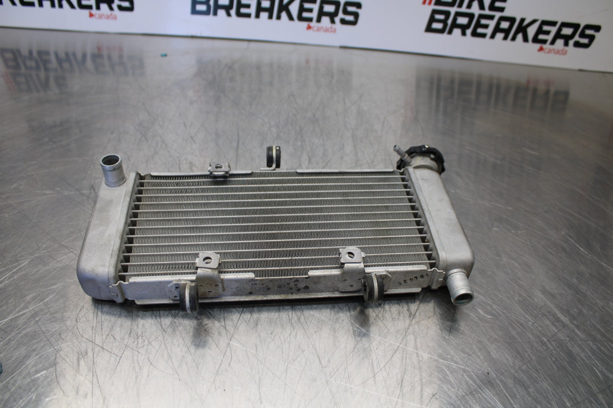 15-16 HONDA CB300F ENGINE RADIATOR MOTOR COOLER COOLING RADIATER BB150