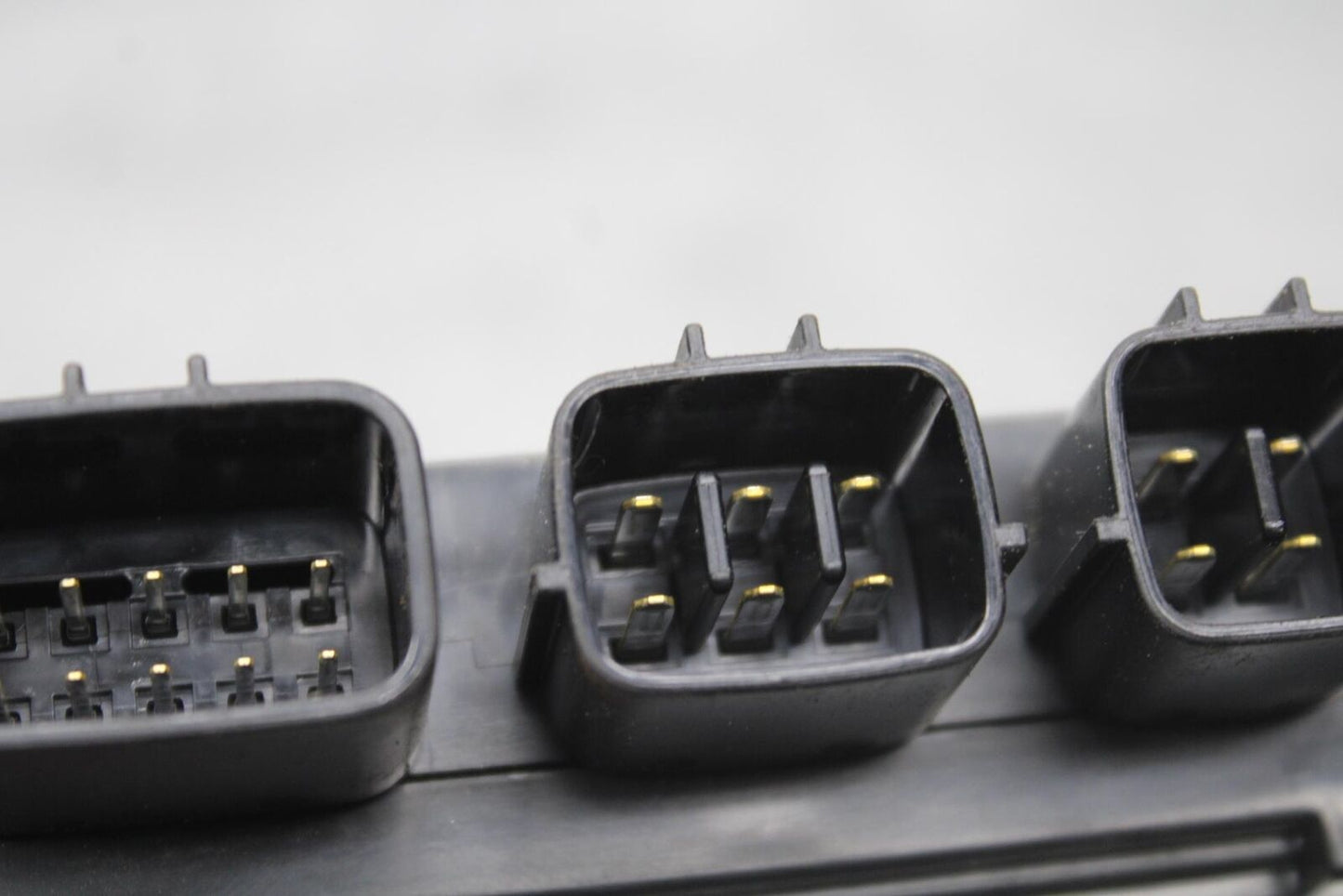 15-16 KAWASAKI EX300 RELAY ASSEMBLY FUSE BOX BB635