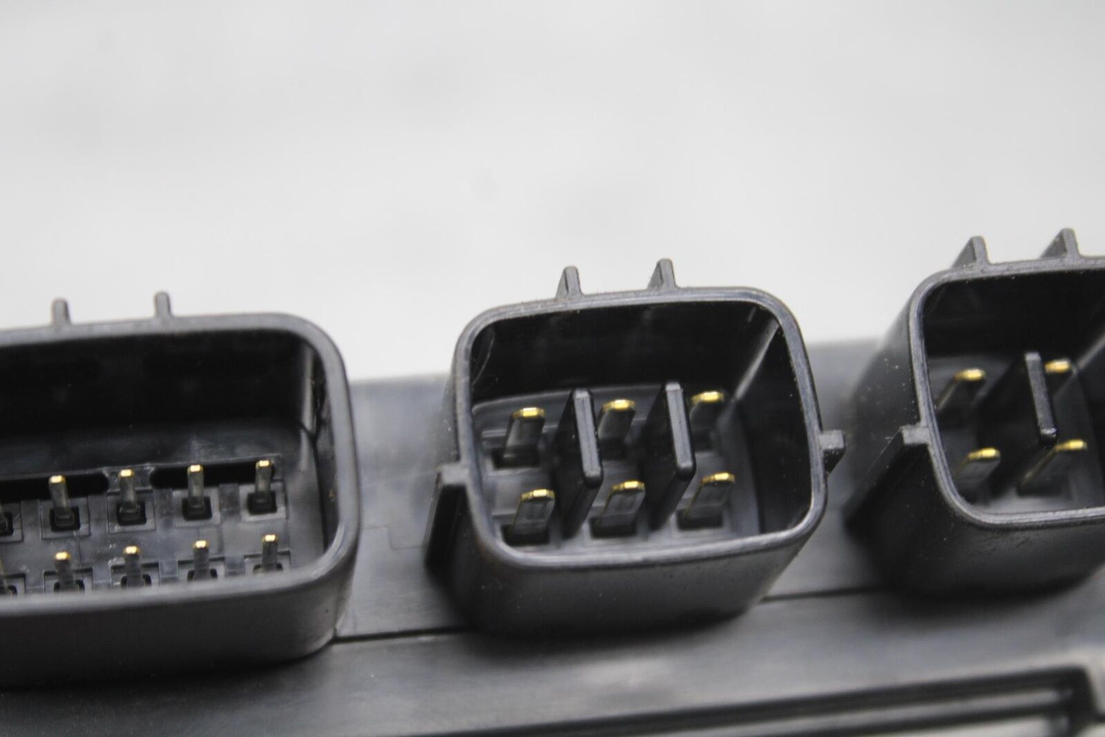 15-16 KAWASAKI EX300 RELAY ASSEMBLY FUSE BOX BB635