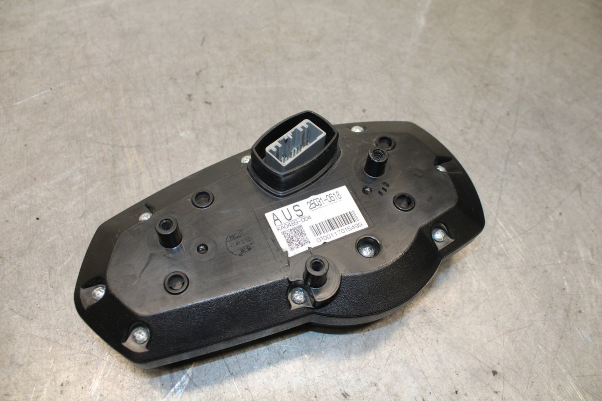 13-18 KAWASAKI NINJA ZX6R SPEEDO TACH GAUGES DISPLAY CLUSTER SPEEDOMETER BB666