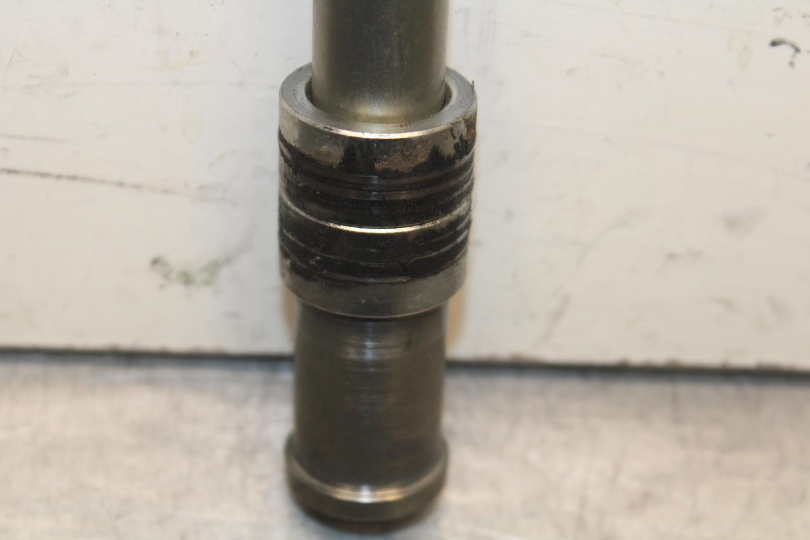 12-17 KAWASAKI ER-6N Z650 FRONT WHEEL RIM AXLE PIVOT BOLT BB607