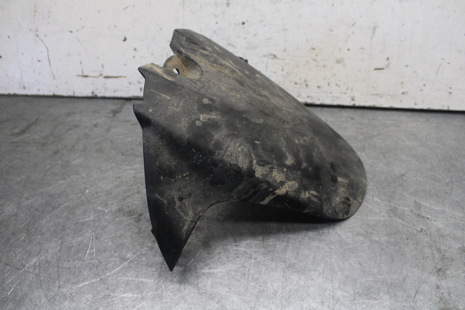 06-07 SUZUKI GSXR 600 REAR BACK WHEEL TIRE HUGGER FENDER BB694