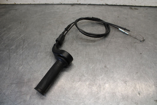 13-18 KAWASAKI NINJA ZX6R THROTTLE CABLE LINE HOUSING GUIDE BB682