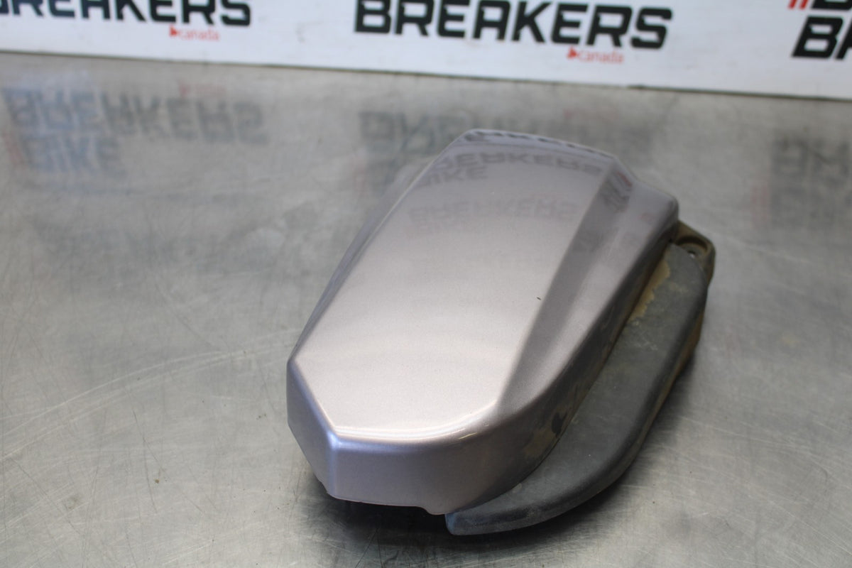 03-08 KAWASAKI VULCAN 1600 RIGHT SIDE COVER PANEL COWL BB865