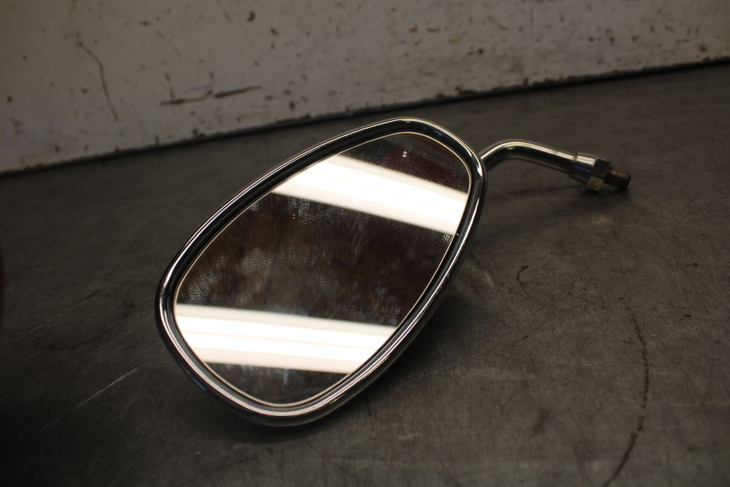 05-06 YAMAHA ROYAL STAR LEFT SIDE REAR VIEW MIRROR BB697