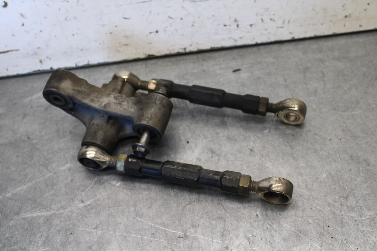09-12 KAWASAKI NINJA ZX6R AFTER MARKET REAR DOGBONE SHOCK LINKAGE LINK BB656