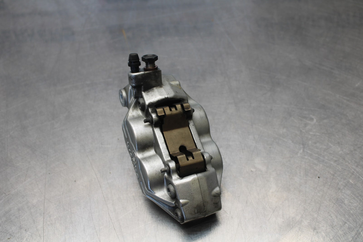 05-06 VICTORY KINGPIN DELUXE FRONT BRAKE CALIPER BB195