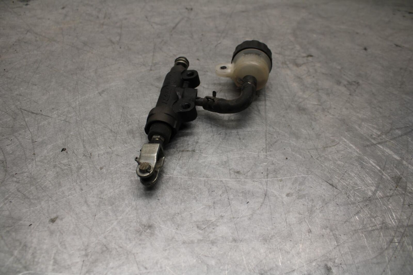 11-15 KAWASAKI ZX1000R REAR BACK BRAKE MASTER CYLINDER W RESERVOIR BB445