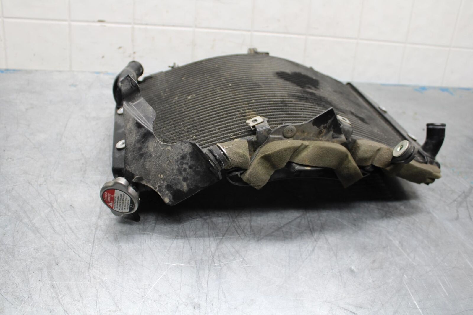 08-16 YAMAHA YZF R6 ENGINE RADIATOR MOTOR COOLER COOLING RADIATER BB443