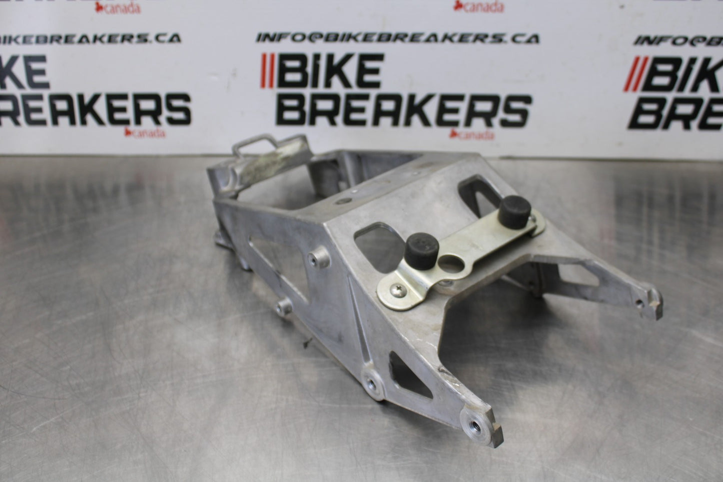 06-07 SUZUKI GSXR 600 REAR BACK TAIL SUBFRAME SUB FRAME BB178