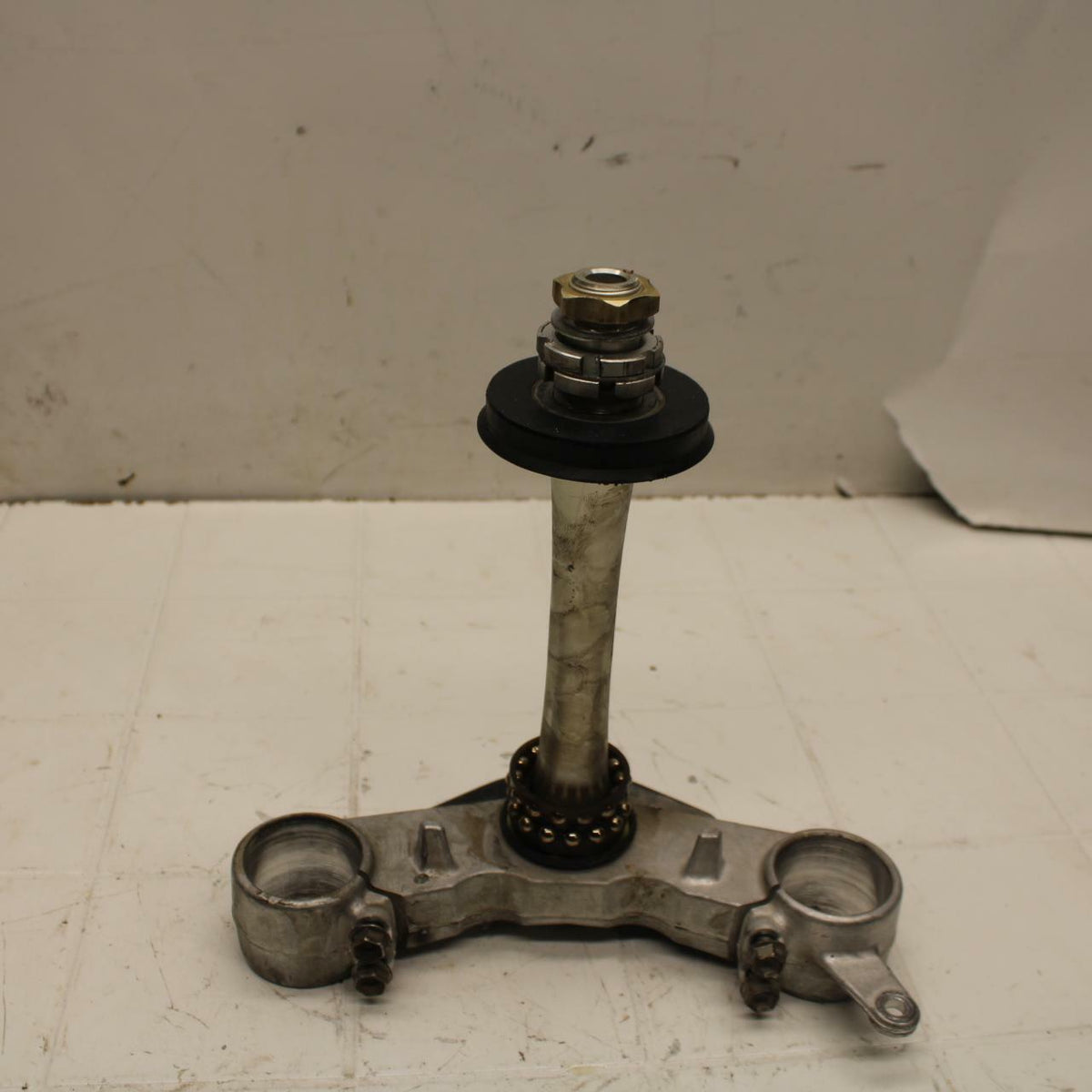 03-05 SUZUKI SV1000 FRONT FORKS CLAMP LOWER TRIPLE TREE STEM BB405