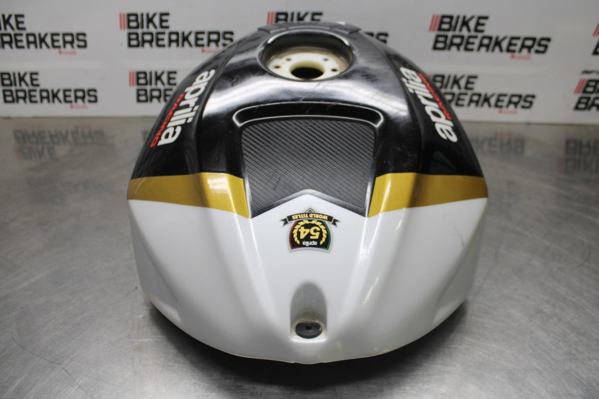 24 APRILIA TUONO V4 1100 FACTORY ABS GAS TANK FUEL CELL PETROL RESERVOIR BB887