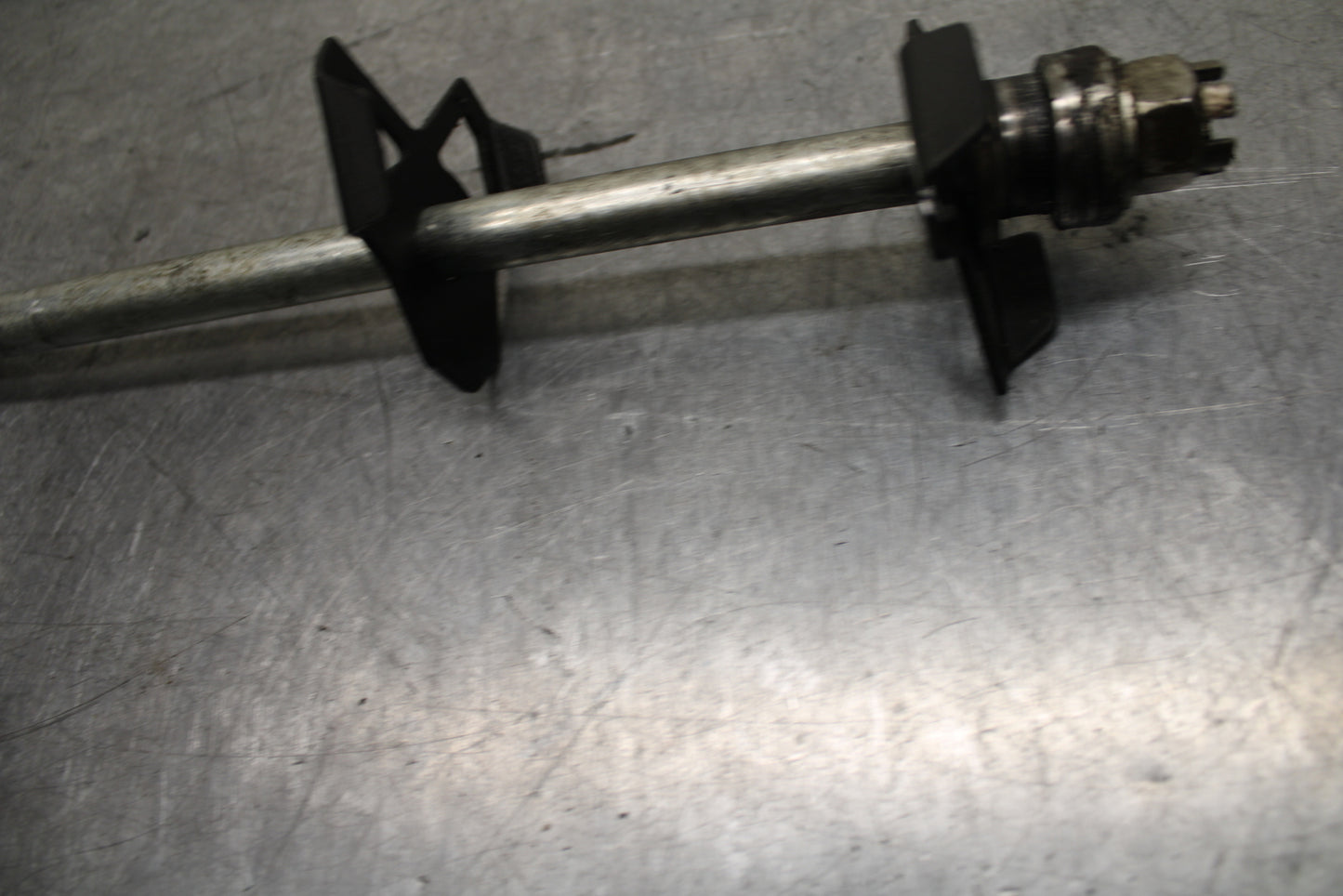 24 KAWASAKI NINJA 500 ABS REAR AXLE BACK WHEEL RIM PIVOT BOLT AXEL BB744