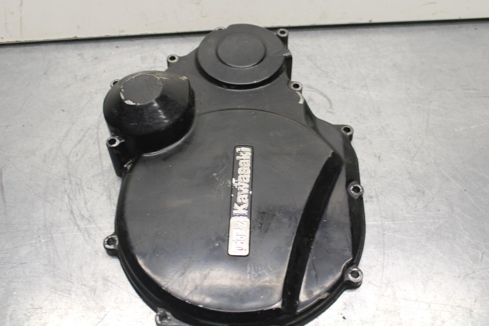 1985 Kawasaki Ninja 900R ZX900A CLUTCH SIDE ENGINE MOTOR COVER BB84