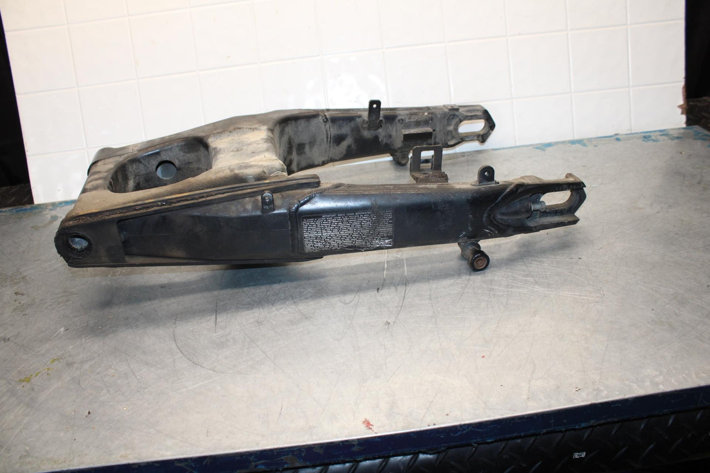 06-07 KAWASAKI NINJA ZX14R REAR SWINGARM BACK SUSPENSION SWING ARM BB433