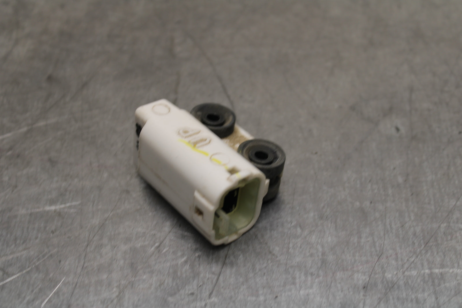 19-24 YAMAHA R3 TIP OVER BANK ANGLE CRASH SENSOR SWITCH  BB736