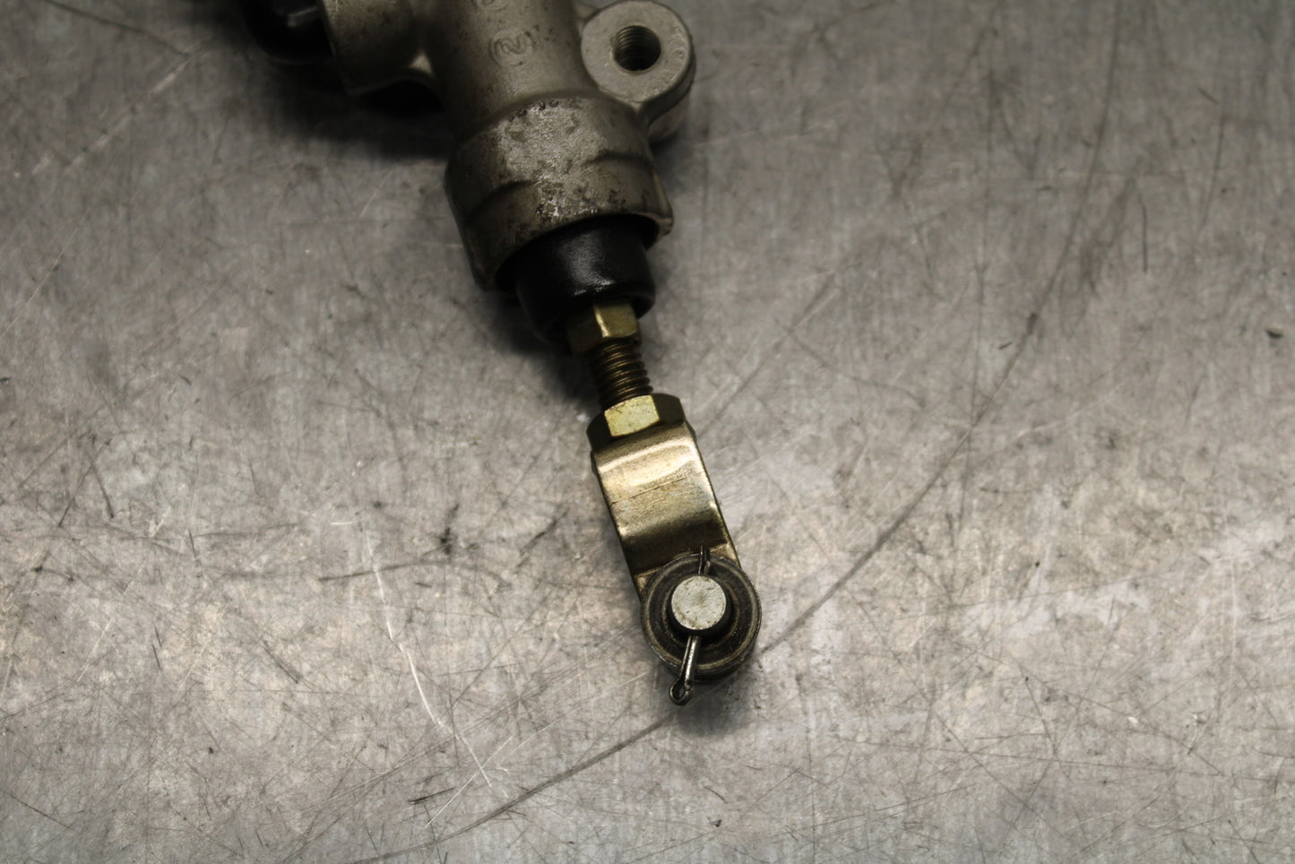 03-08 KAWASAKI VULCAN 1600 REAR BACK BRAKE MASTER CYLINDER W RESERVOIR BB123