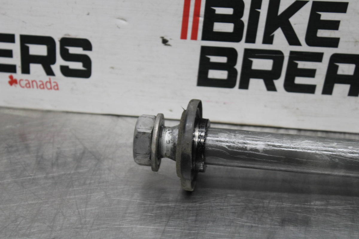 19 BMW F750GS REAR AXLE BACK WHEEL RIM PIVOT BOLT AXLE BB938