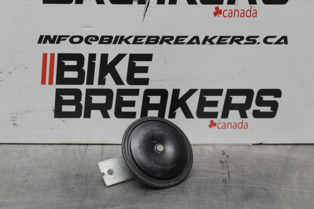 08-16 YAMAHA YZF R6 HORN SIGNAL BB856