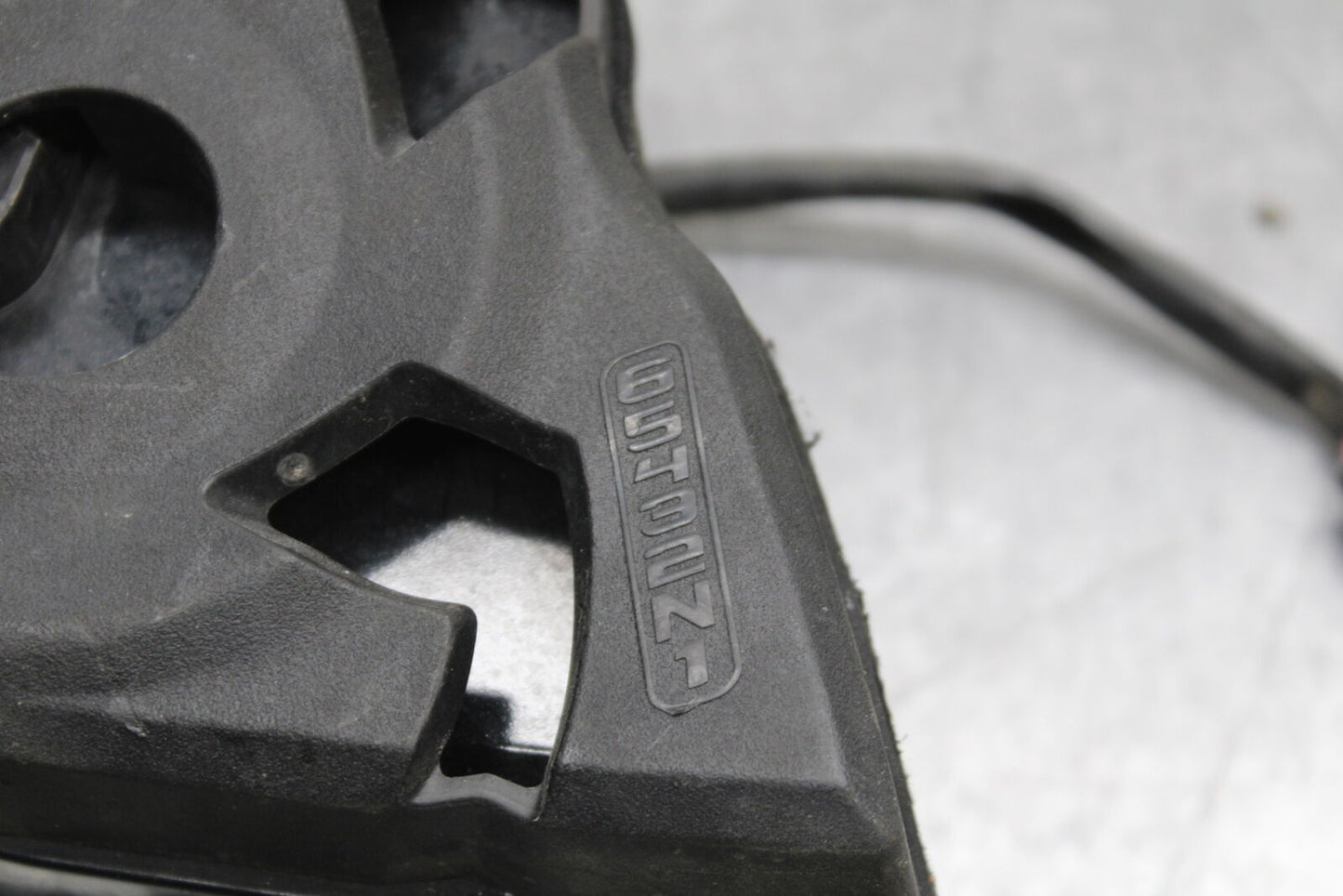 12-13 KAWASAKI Z1000 ENGINE SPROCKET COVER BB743