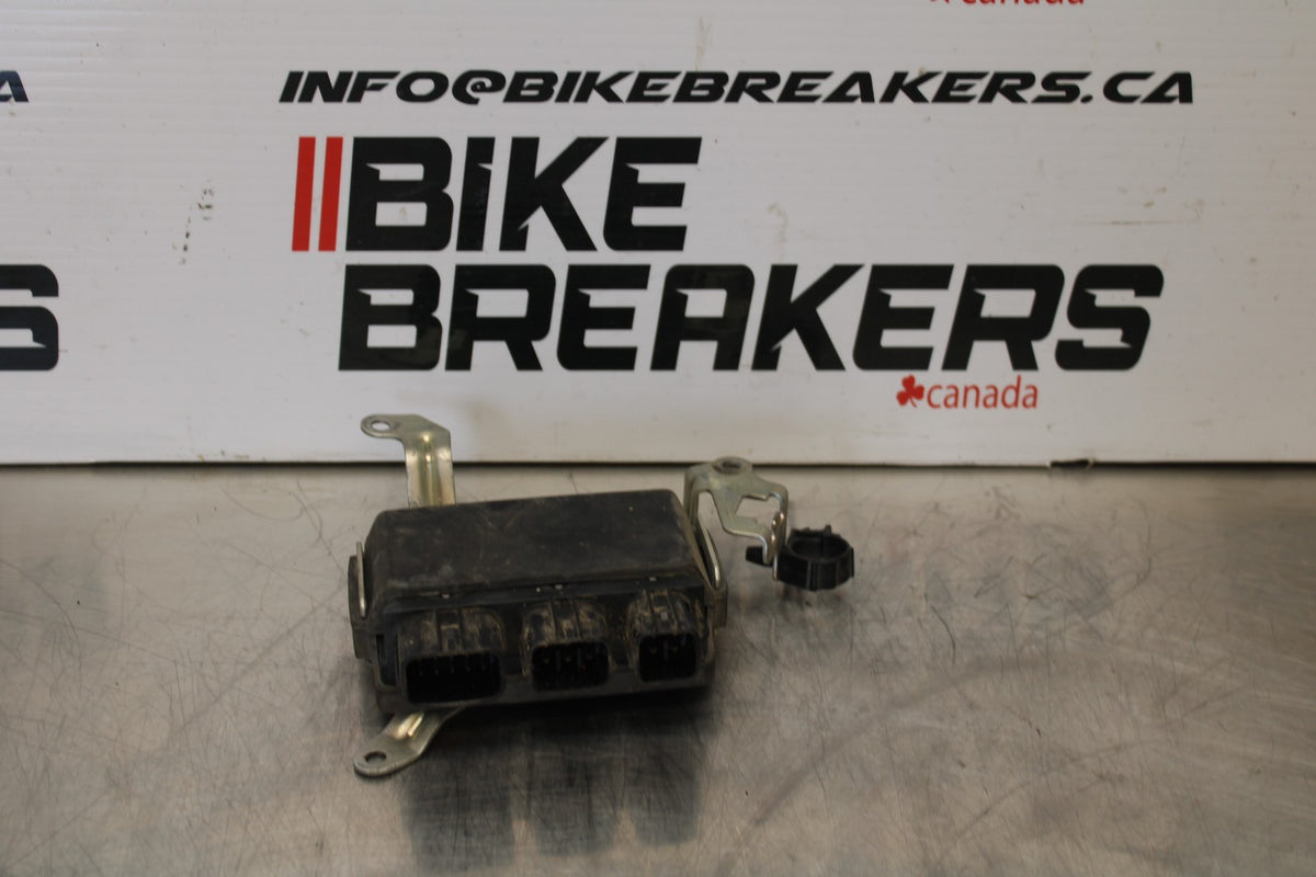 2007 Kawasaki Ninja ZX6R ZX600P RELAY ASSEMBLY FUSE BOX BB175