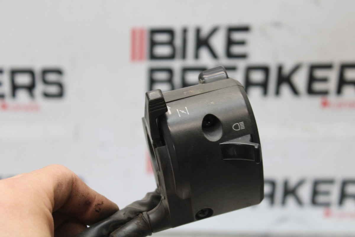 05 DUCATI SUPERSPORT 800 LEFT CLIP ON HORN SIGNALS SWITCHES/ CHOKE CABLE BB913
