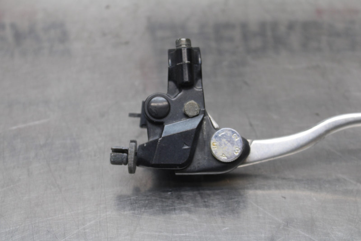 06 KAWASAKI Z750 CLUTCH PERCH MOUNT WITH LEVER  BB837