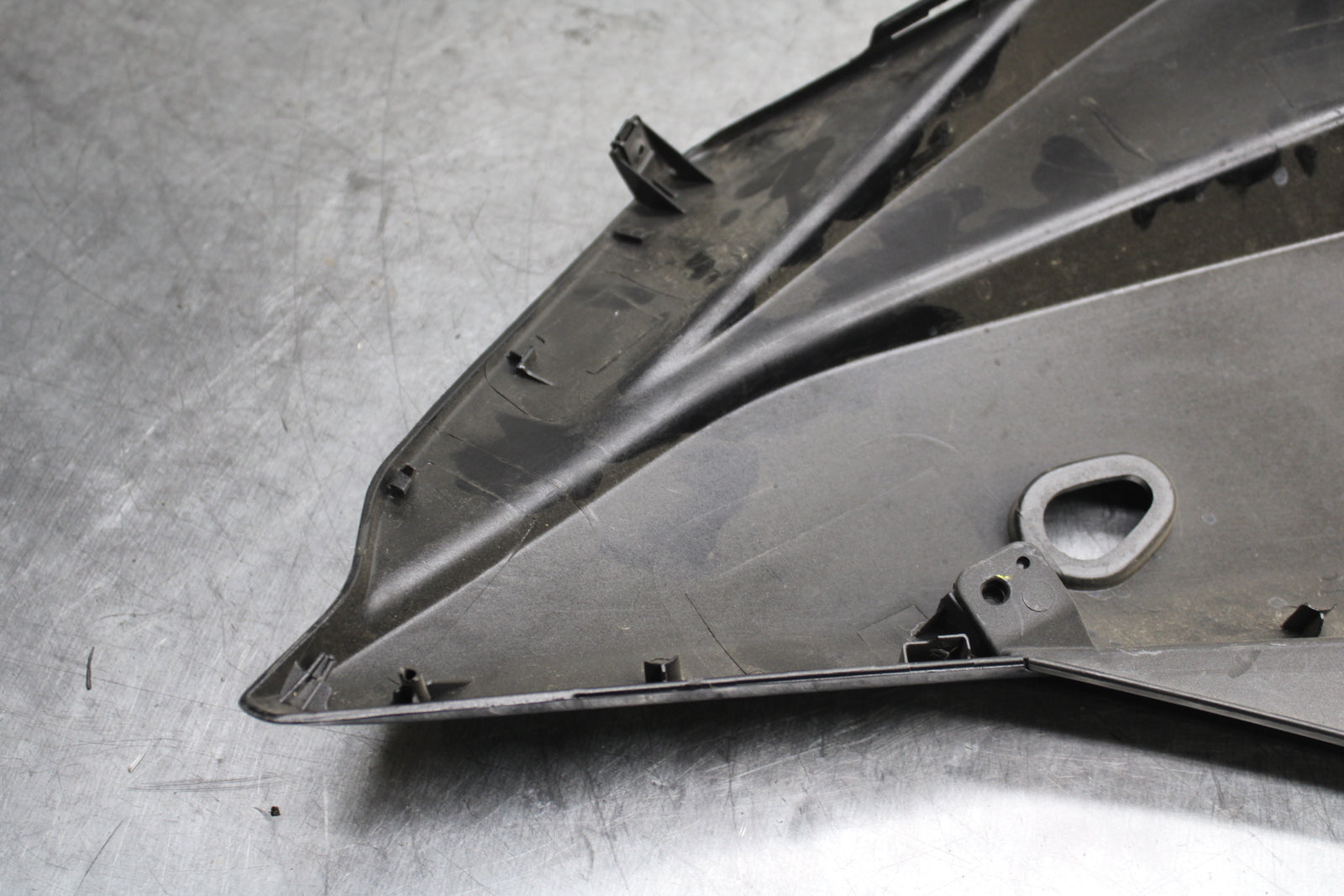 15-17 YAMAHA YZF R3 RIGHT LOWER MID UPPER SIDE FAIRING COWL  BB526