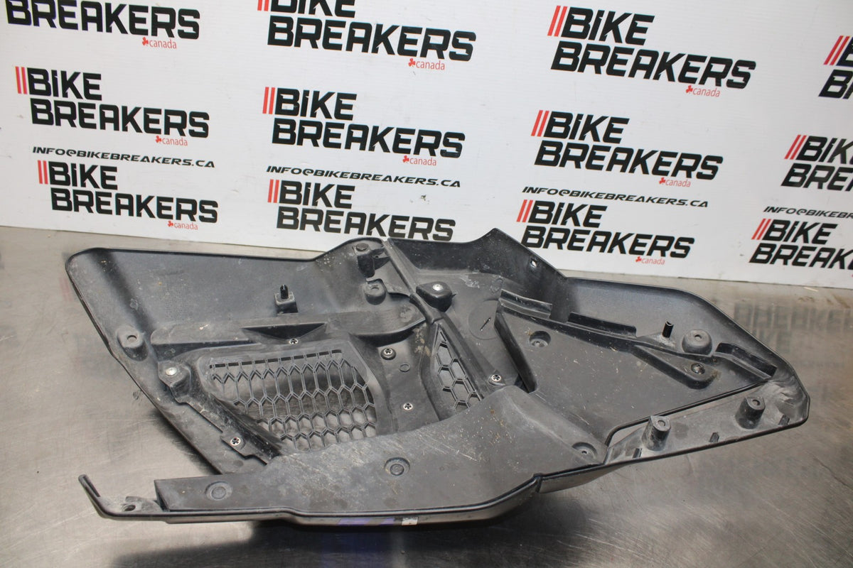 18 YAMAHA SUPER TENERE LEFT MID UPPER SIDE FAIRING COWL PLASTIC BB832