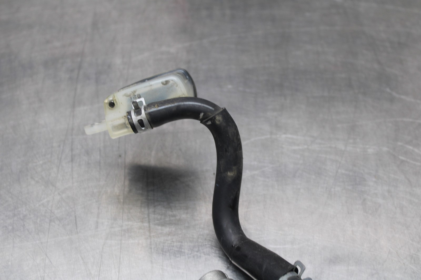 08-10 SUZUKI GSXR 600 REAR BACK BRAKE MASTER CYLINDER W RESERVOIR BB202