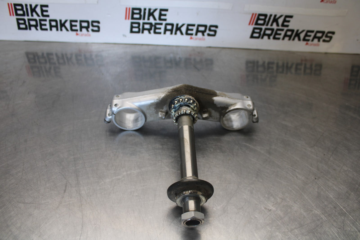 05-06 HONDA CBR600RR FRONT FORKS CLAMP LOWER TRIPLE TREE STEM BB893