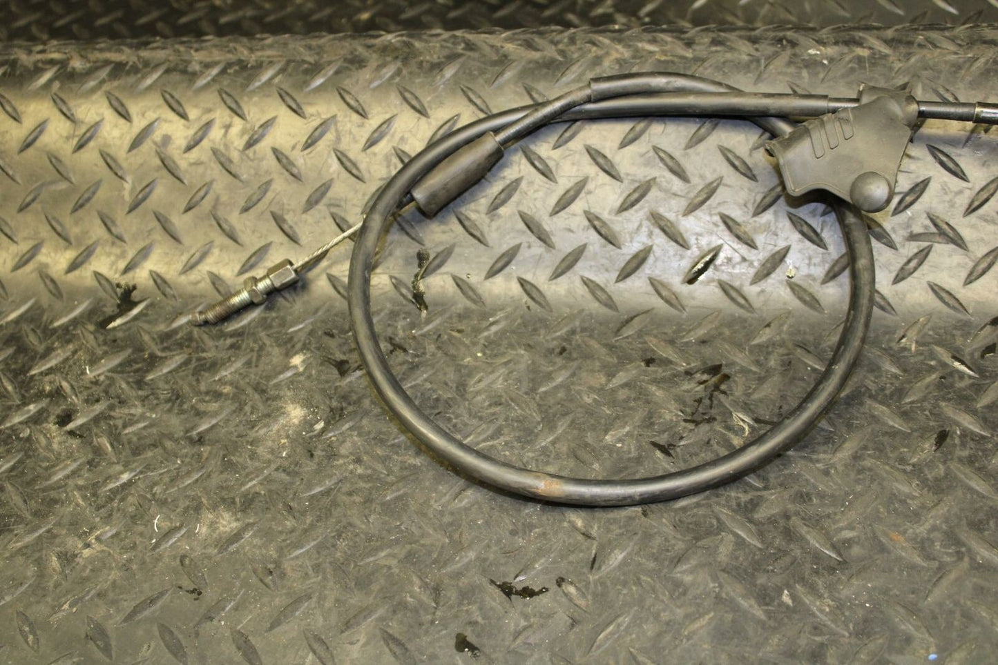 05-06 SUZUKI KATANA 750 GSX750F CLUTCH CABLE LINE bb166