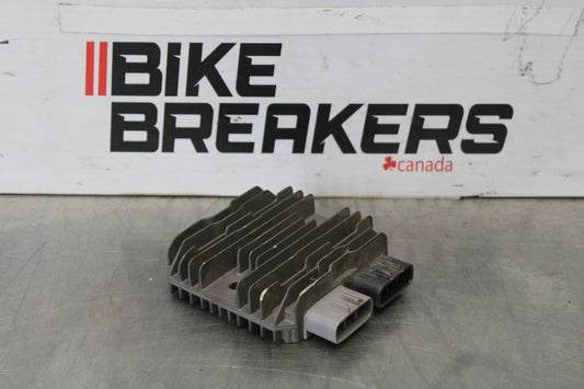 13-18 KAWASAKI NINJA ZX6R RECTIFIER VOLTAGE REGULATOR BB908