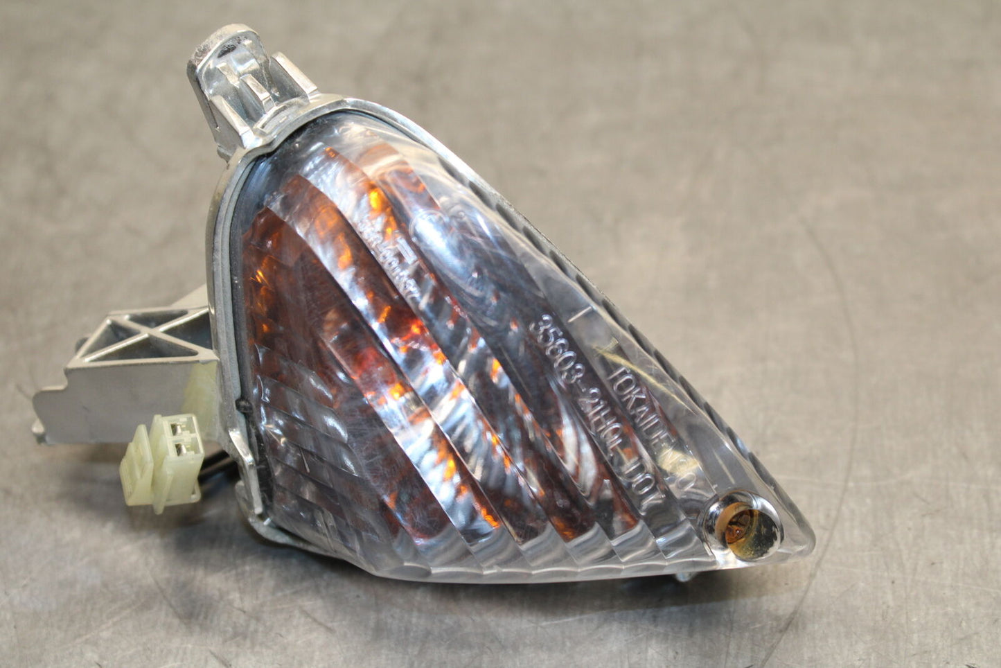 08-10 SUZUKI GSXR750 LEFT REAR TURN SIGNAL LIGHT INDICATOR BB113
