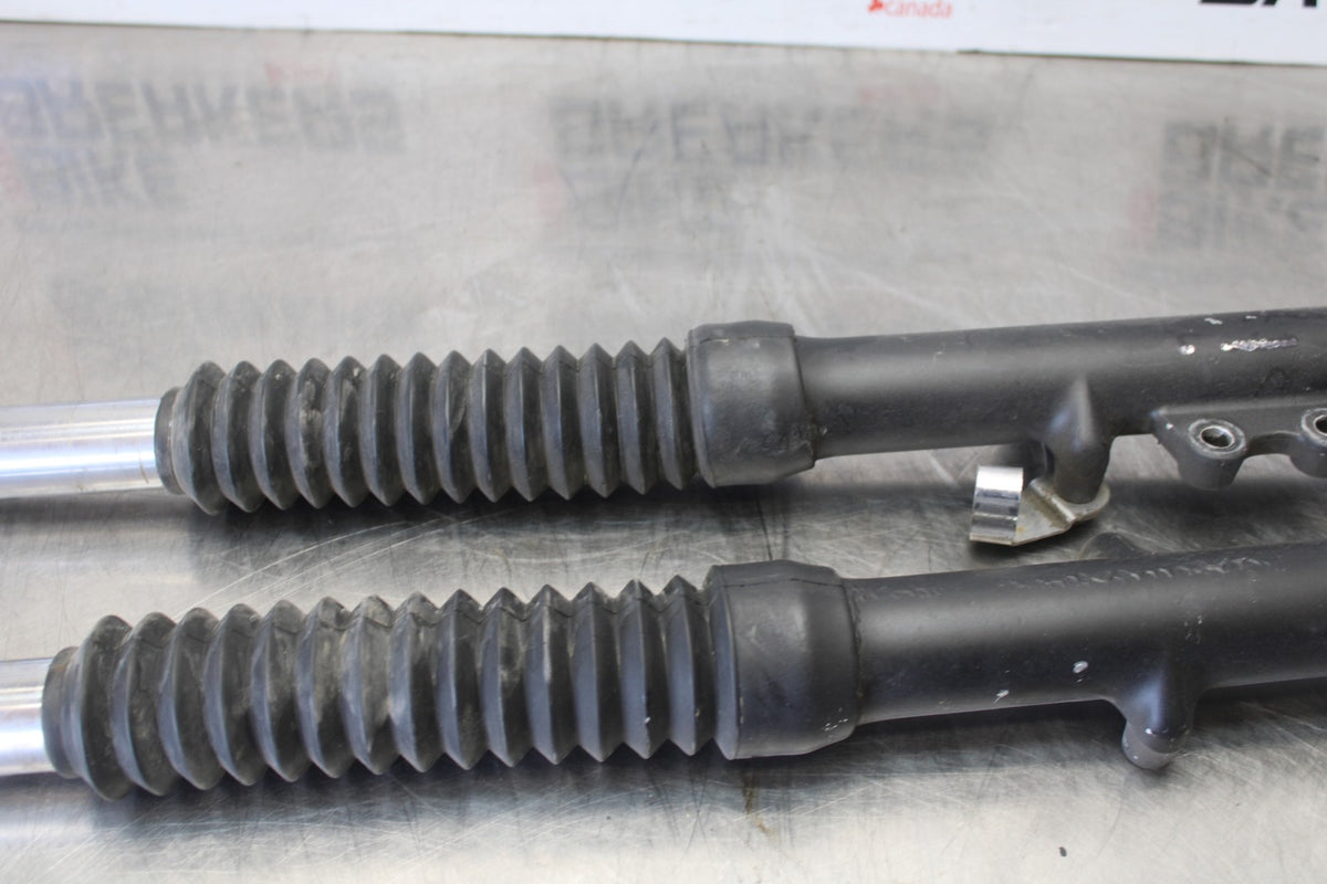 81 YAMAHA MAXIM 550 XJ550 FRONT FORKS SHOCK SUSPENSION SET PAIR BB866