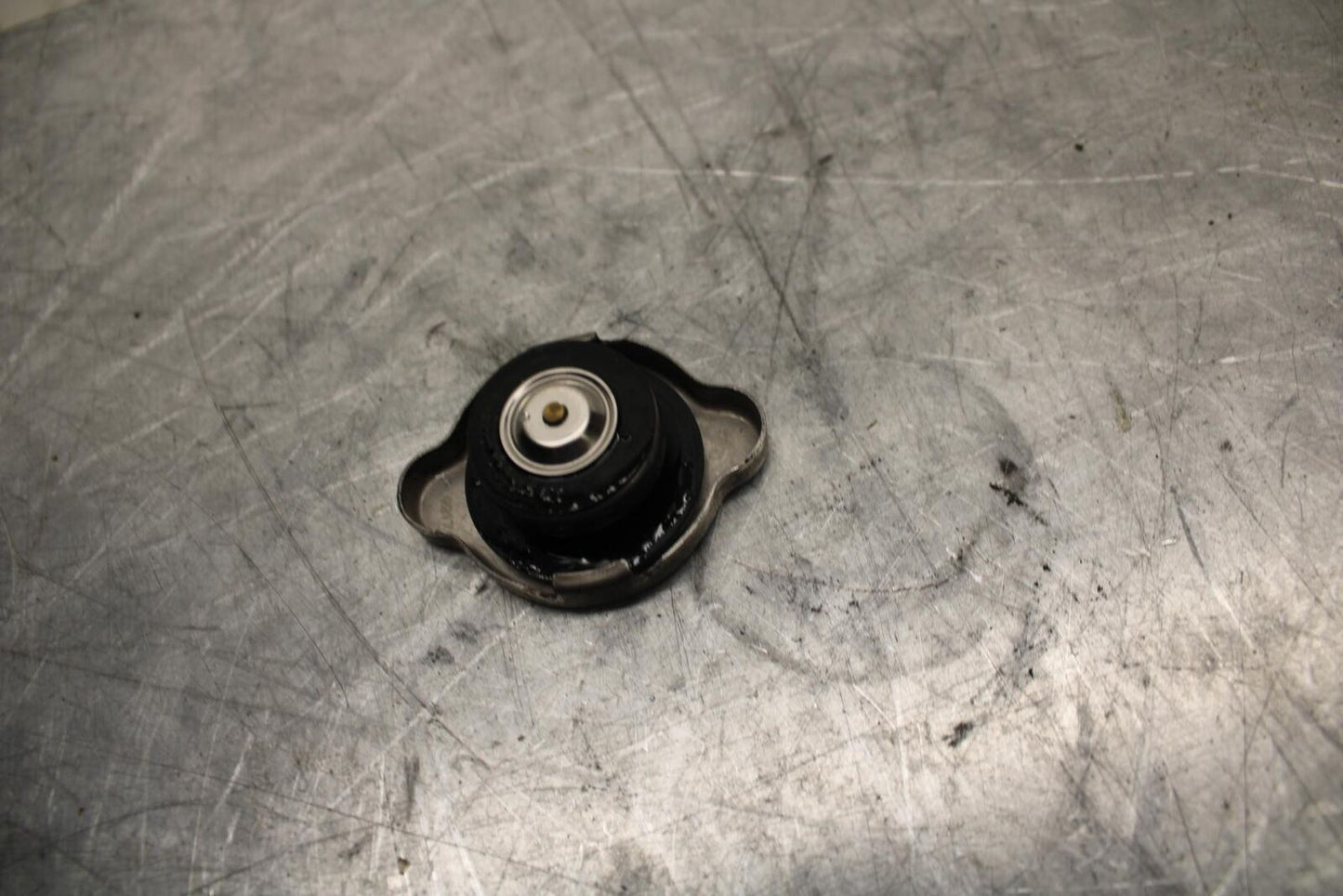 08-16 YAMAHA YZF R6 RADIATOR CAP 5SL-12462-00-00 BB465