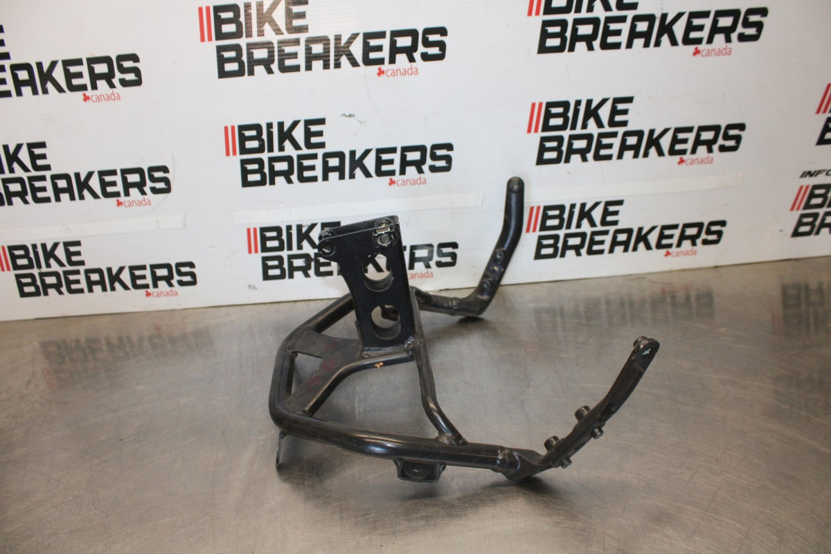 01-02 SUZUKI GSXR750 UPPER FAIRING MIRROR GAUGES STAY BRACKET BB621