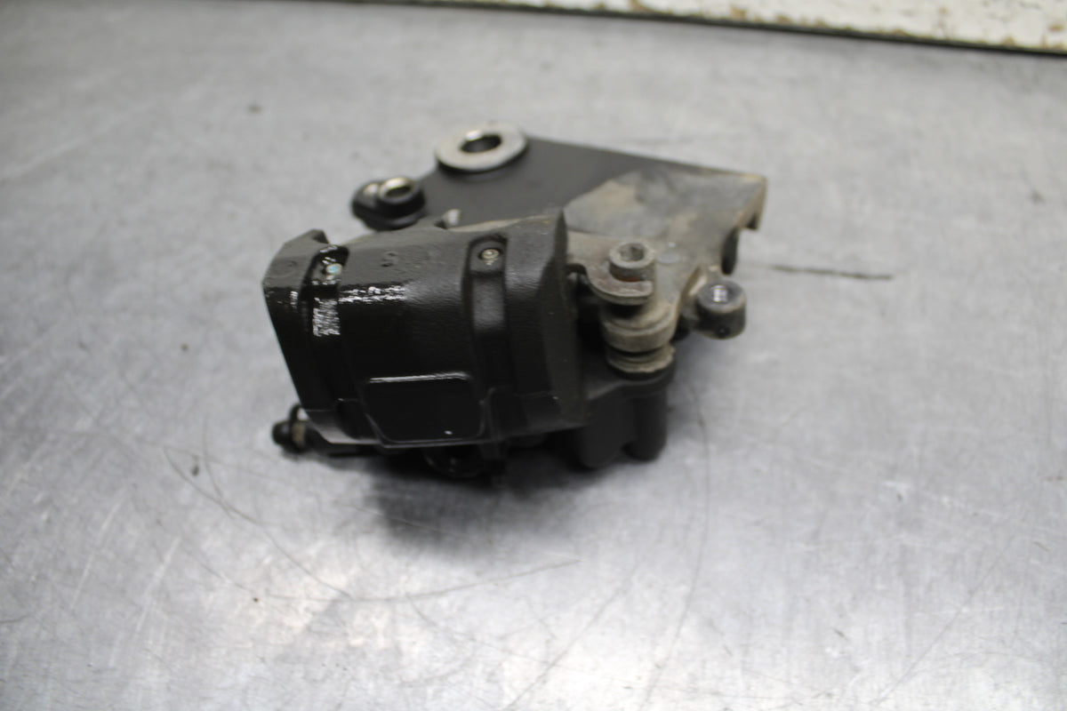 24 KAWASAKI NINJA 500 ABS REAR BACK BRAKE CALIPER W MOUNT BRACKET BB744