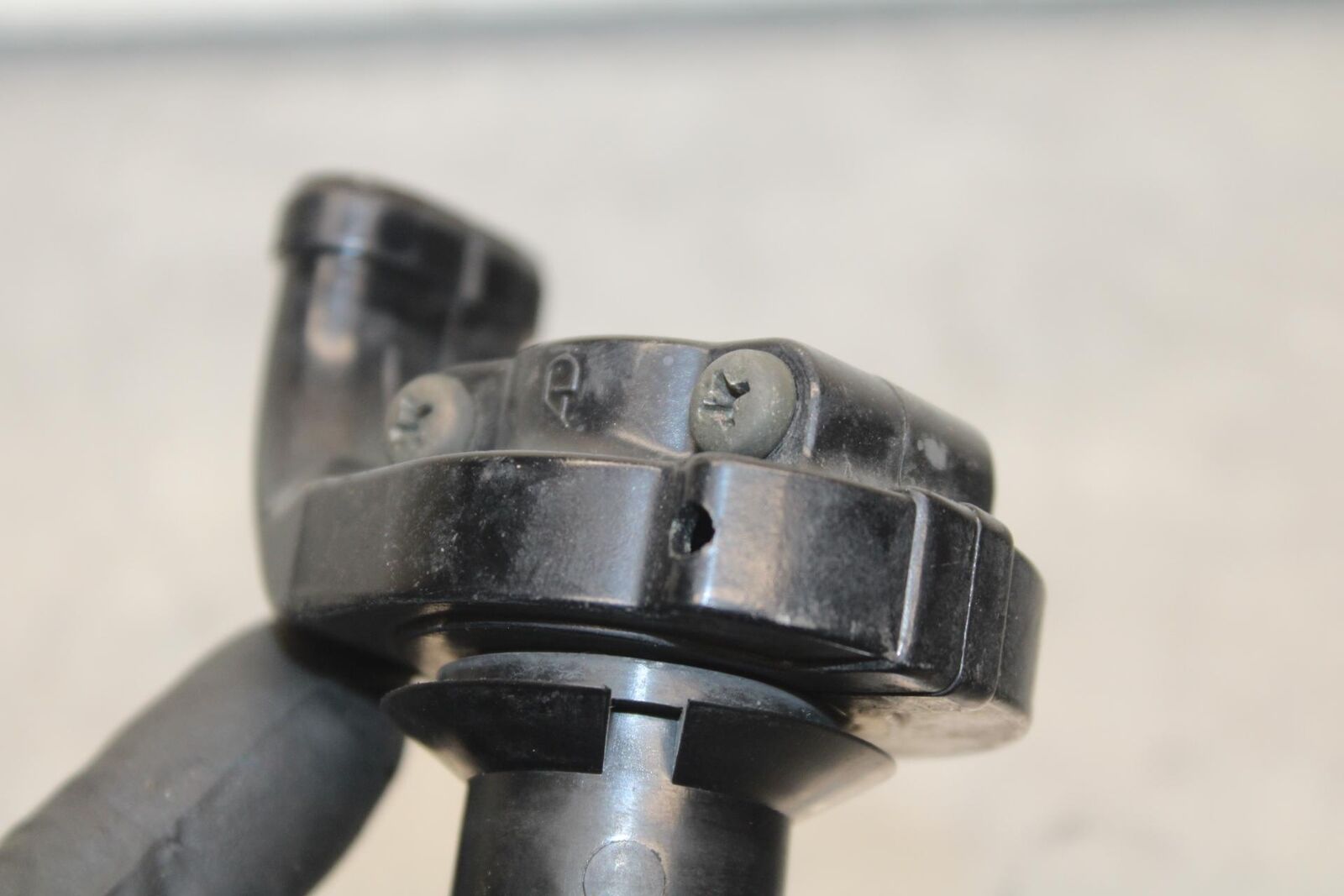 2003 Suzuki SV1000S THROTTLE CABLE LINE HOUSING GUIDE  BB85