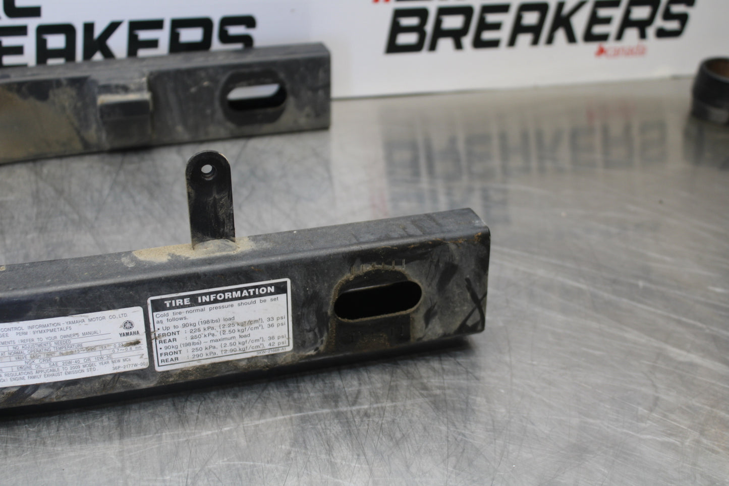 09-15 YAMAHA FZ6R REAR SWINGARM BACK SUSPENSION SWING ARM BB161