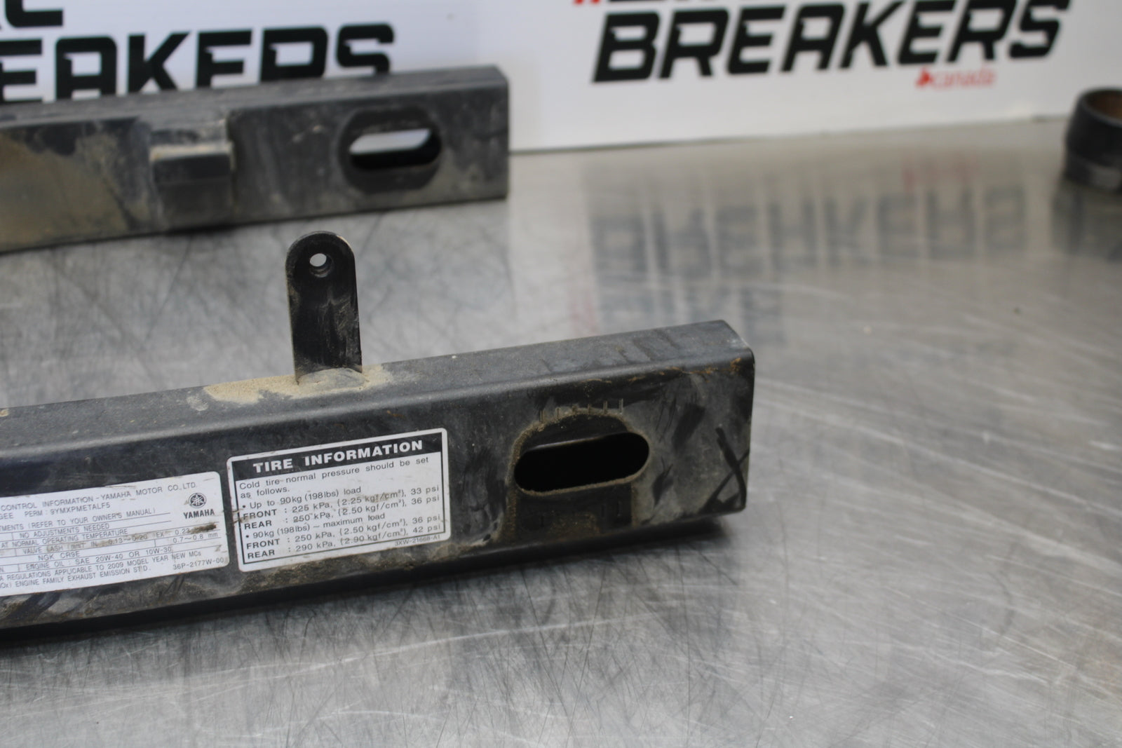 09-15 YAMAHA FZ6R REAR SWINGARM BACK SUSPENSION SWING ARM BB161