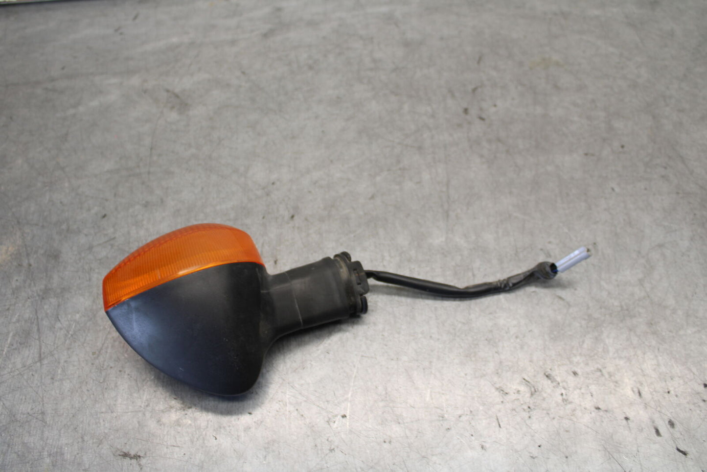 08-16 YAMAHA YZF R6 LEFT FRONT TURN SIGNAL LIGHT INDICATOR 5PW-83310-10-00 BB665