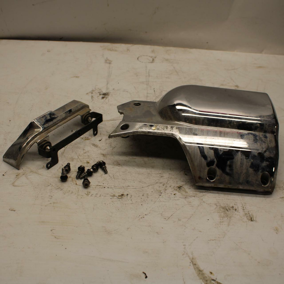 05-07 HONDA VTX1800F2 SIDE ENGINE MOTOR COVER BB351