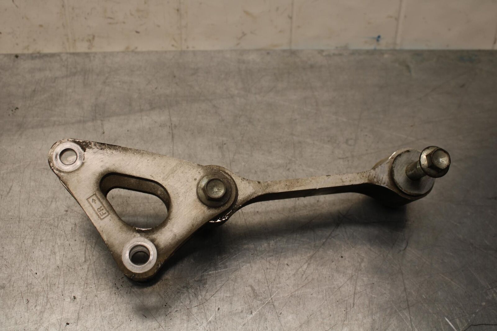2015 Suzuki GSXR750 REAR DOGBONE SHOCK LINKAGE 62602-14860 62611-14J00 BB595