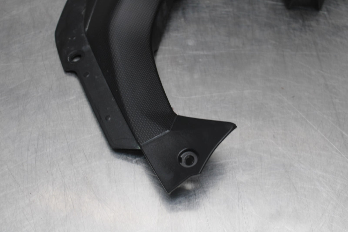 24-25 KAWASAKI NINJA ZX4R FRONT UPPER INNER FAIRING COWL SHROUD BB827