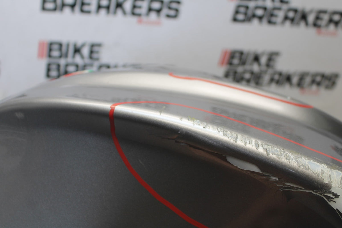 16 APRILIA TUONO V4 1100 GAS TANK FUEL CELL PETROL RESERVOIR BB905