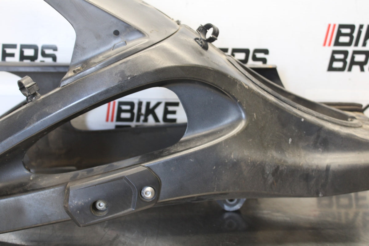 03-04 YAMAHA YZF R6 REAR SWINGARM BACK SUSPENSION SWING ARM BB890